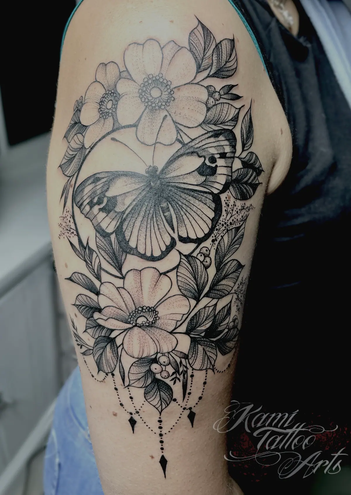 Fineline Linear Flowers Butterfly Blackwork Tattoo