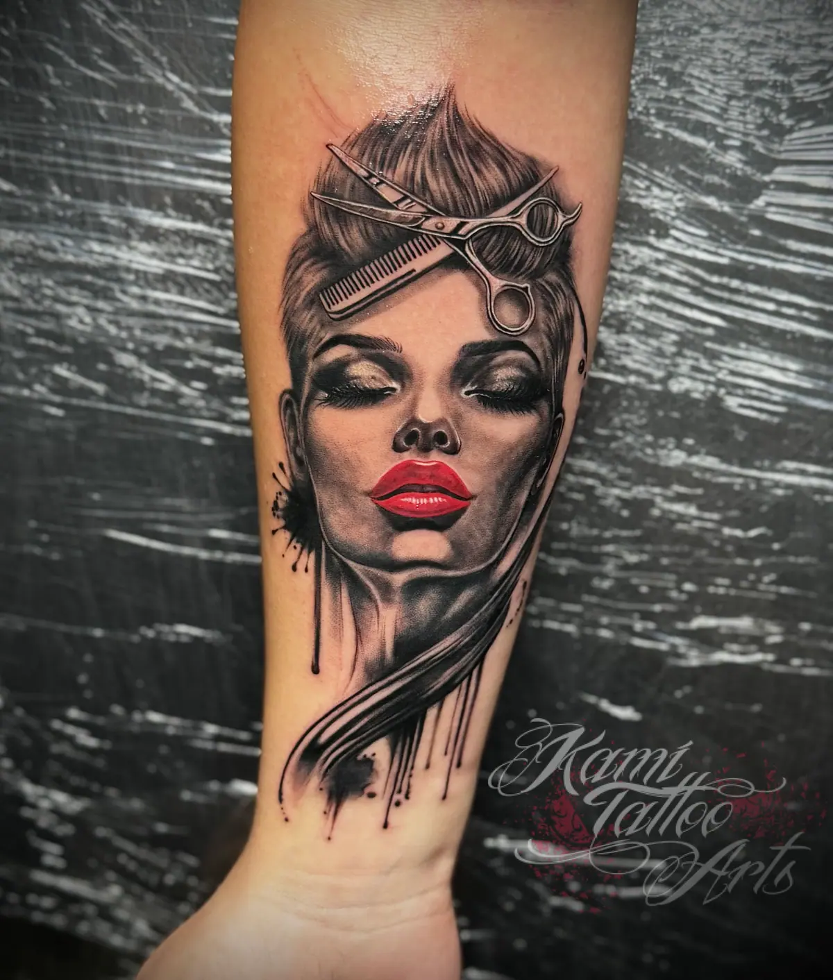 Hairdresser Tattoo Scissors Comb Hair Lips